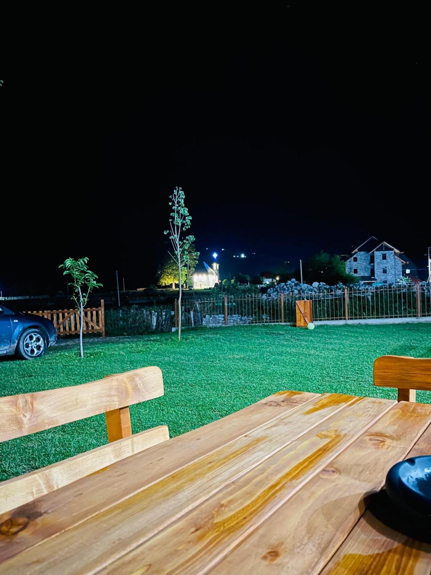 Thethi View Hotel Gjelaj ภายนอก รูปภาพ